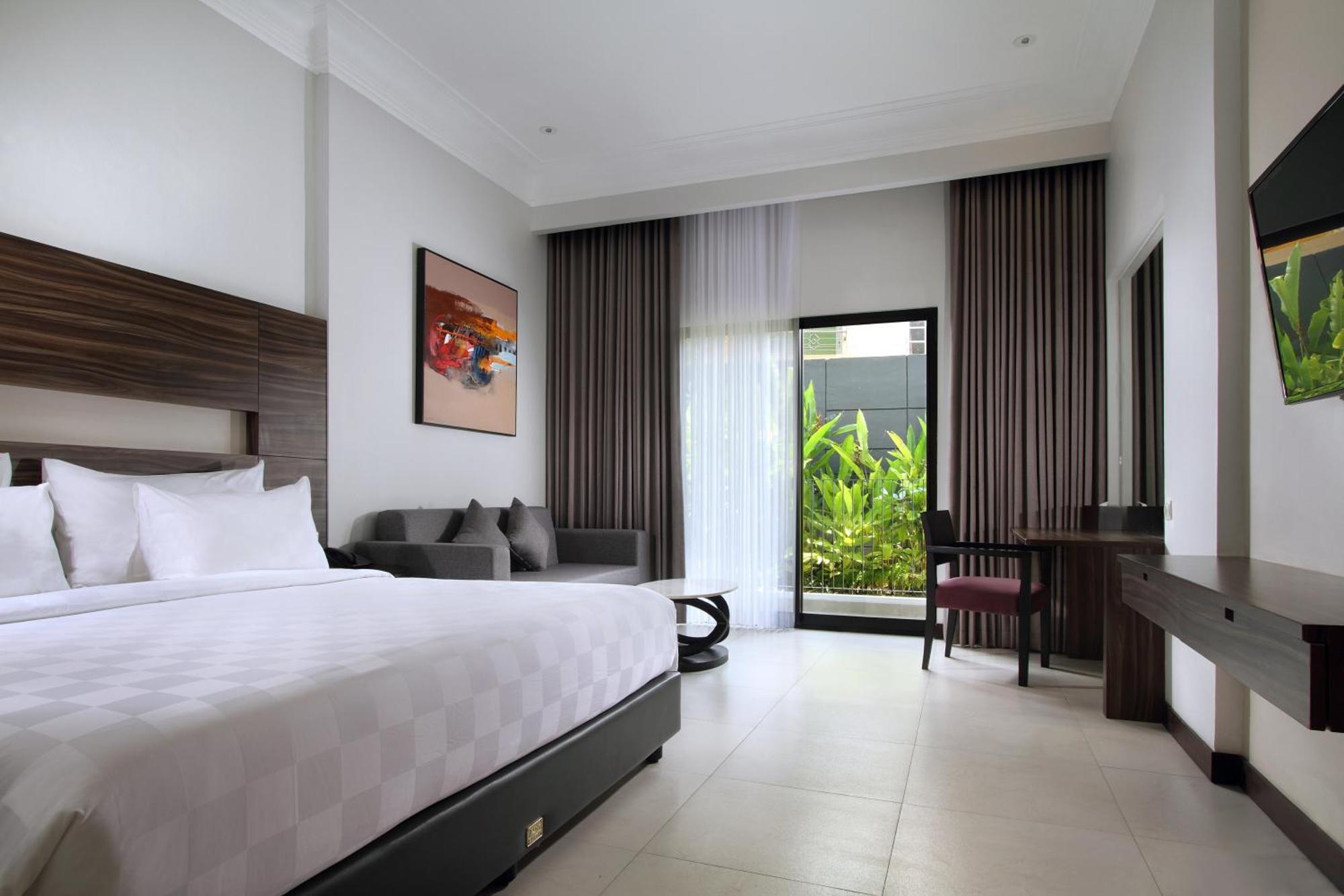 Helios Hotel Bone Watampone Экстерьер фото