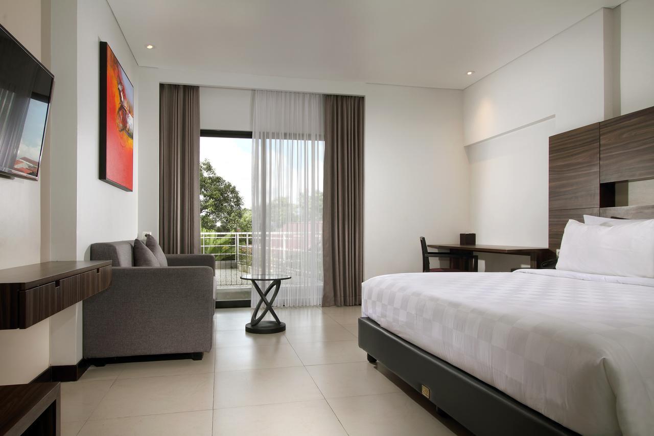 Helios Hotel Bone Watampone Экстерьер фото
