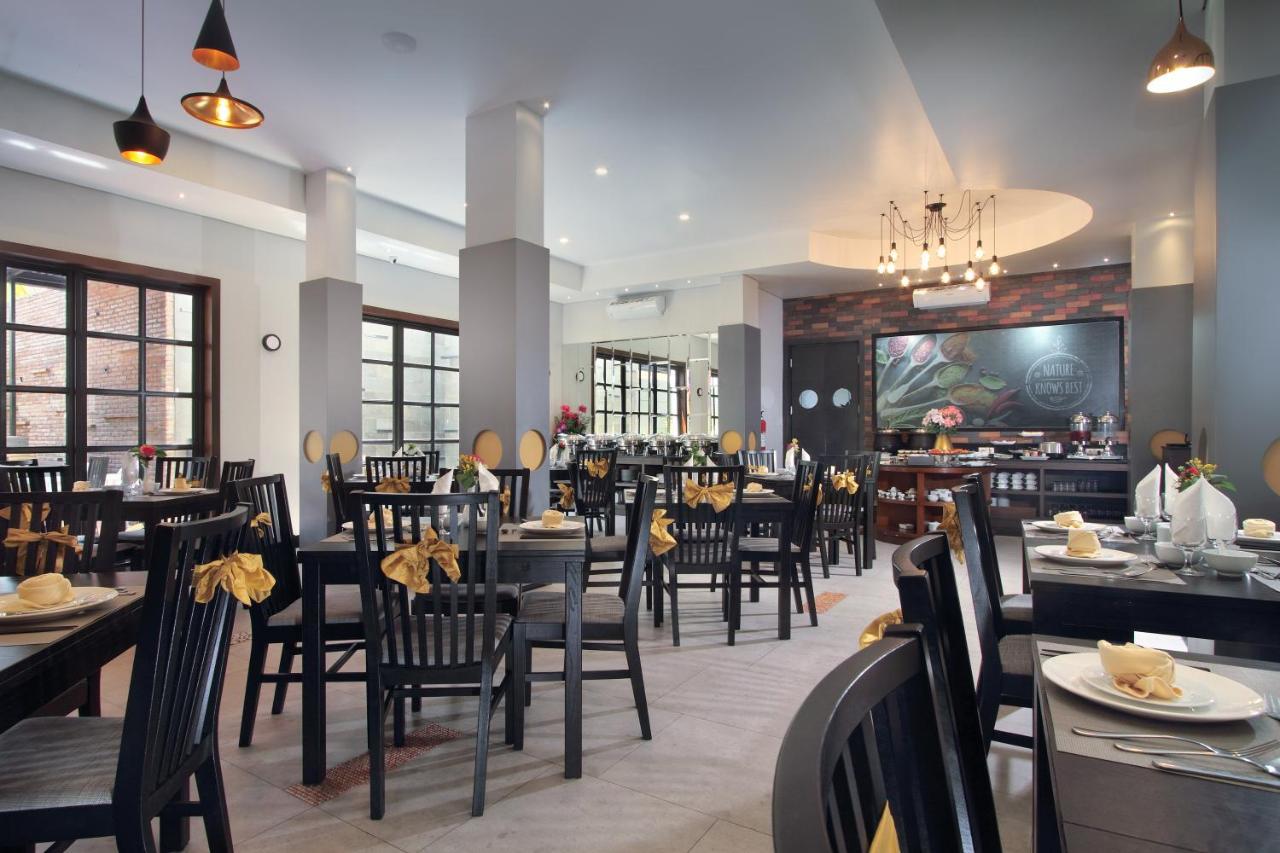 Helios Hotel Bone Watampone Экстерьер фото